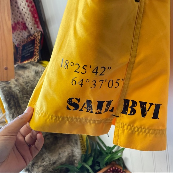 Vintage Swim trunks Size XL - Picture 2 of 5